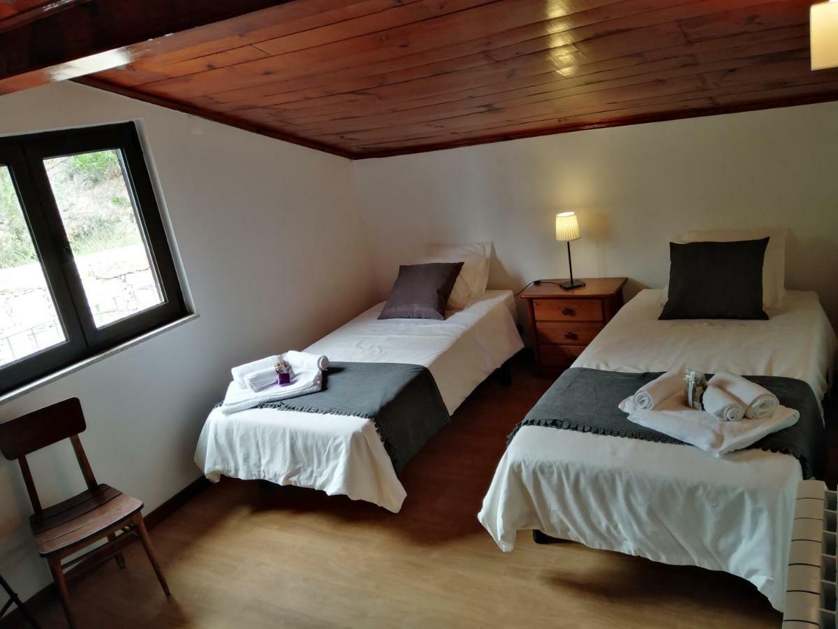 Casa Do Avo Xico - Geres Lake House - 10Pax Экстерьер фото